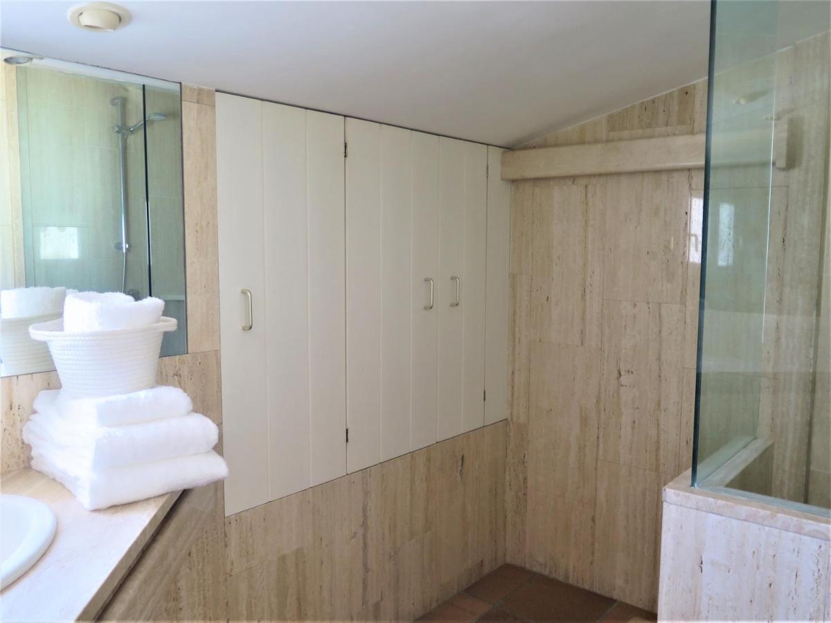 Matilla - Apartamento Con Parquin 카다케스 외부 사진